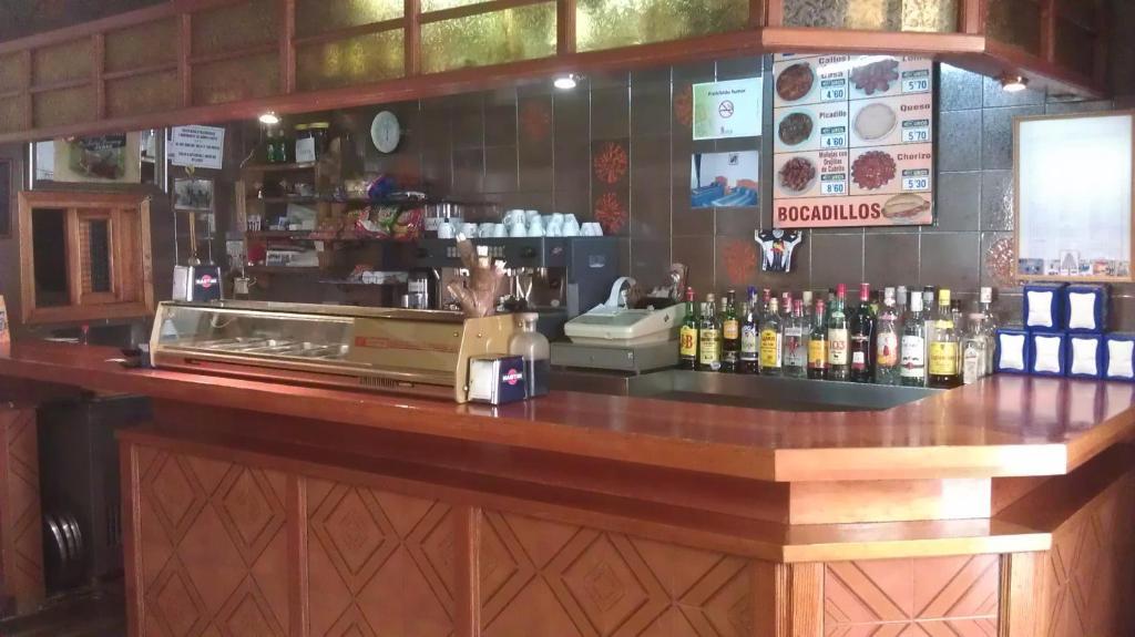 Hostal Restaurante El Chato El Barraco Екстериор снимка